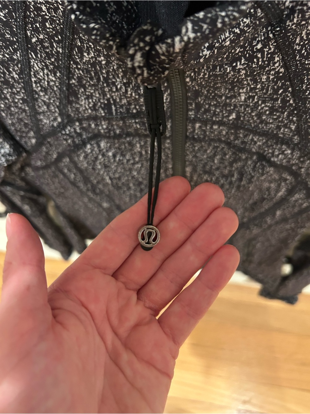 Lululemon Define Jacket - Picture 3 of 4